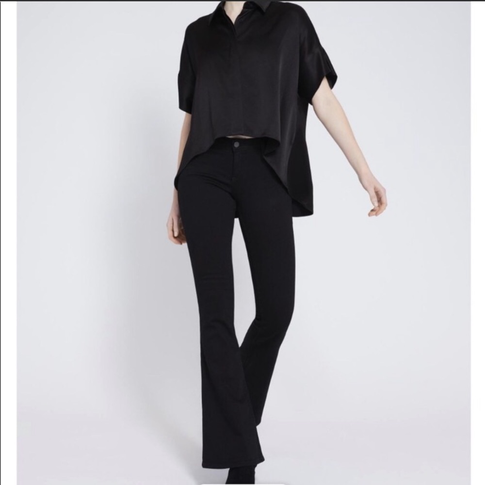 NWT Alice + Olivia Stacey Bell Jean